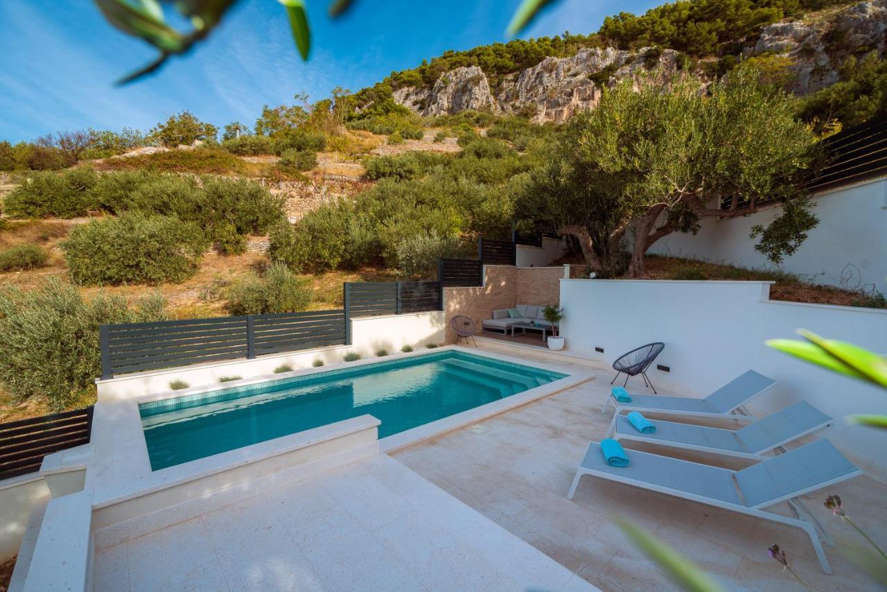 Villa Vruja Писак Экстерьер фото